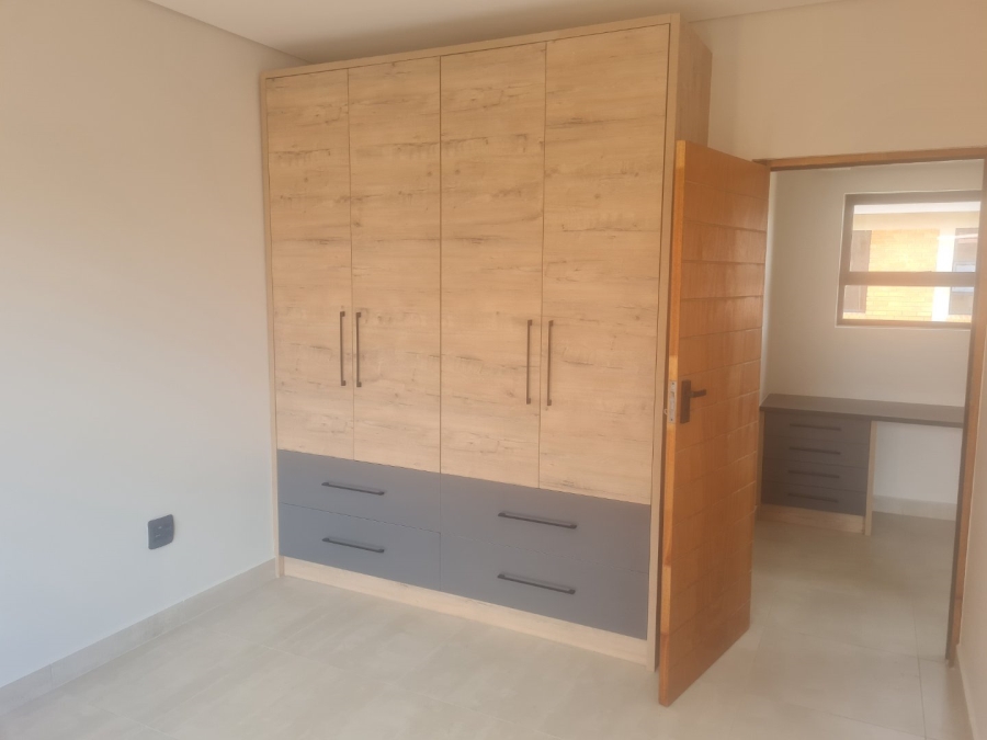 3 Bedroom Property for Sale in Somerton Estate Free State